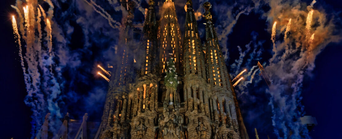 Imágenes inéditas: la bendición de León XIV de la Sagrada Familia vista por sus fotógrafos oficiales