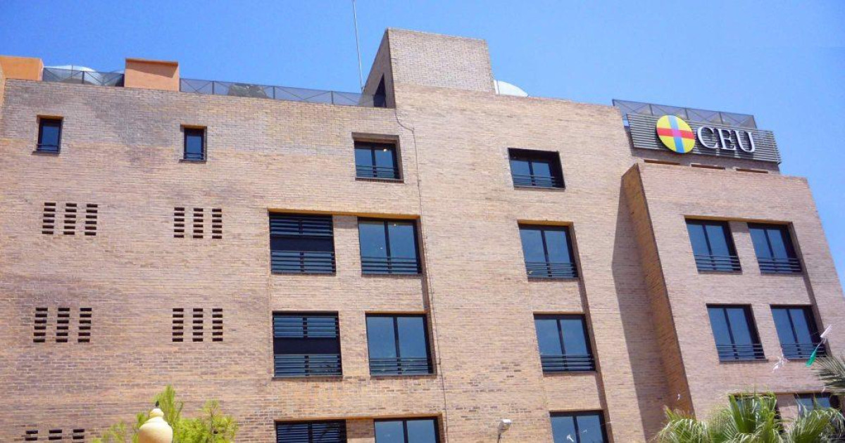 Una investigación de la Universidad CEU UCH muestra que el profesorado respalda el uso educativo puntual de los móviles